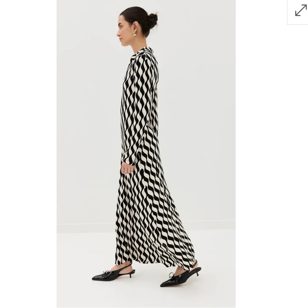 Rixo Dress Tillie Maxi Jersey Collar in Mono Wave Black White - Picture 2 of 7